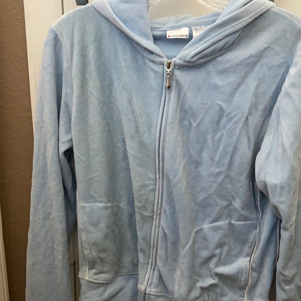 NO boundaries junior hooded velour jacket large